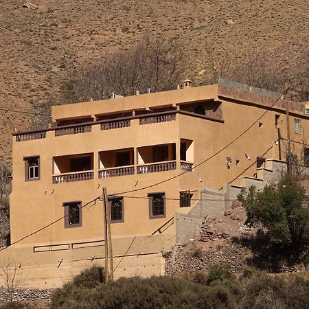 Tamatert Guest House Имлил Екстериор снимка