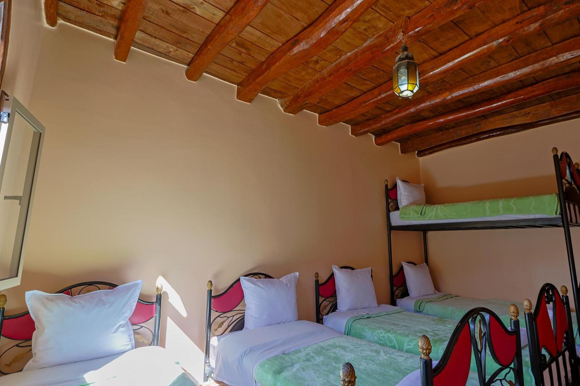 Tamatert Guest House Имлил Екстериор снимка