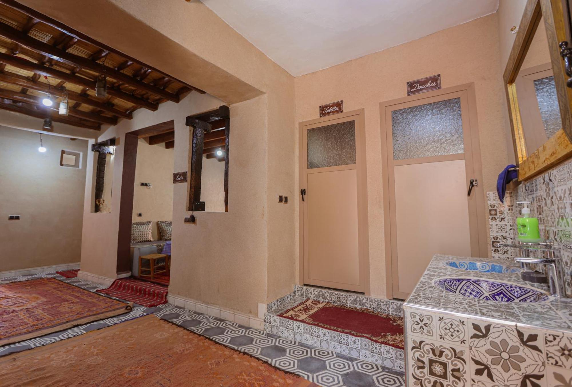 Tamatert Guest House Имлил Екстериор снимка